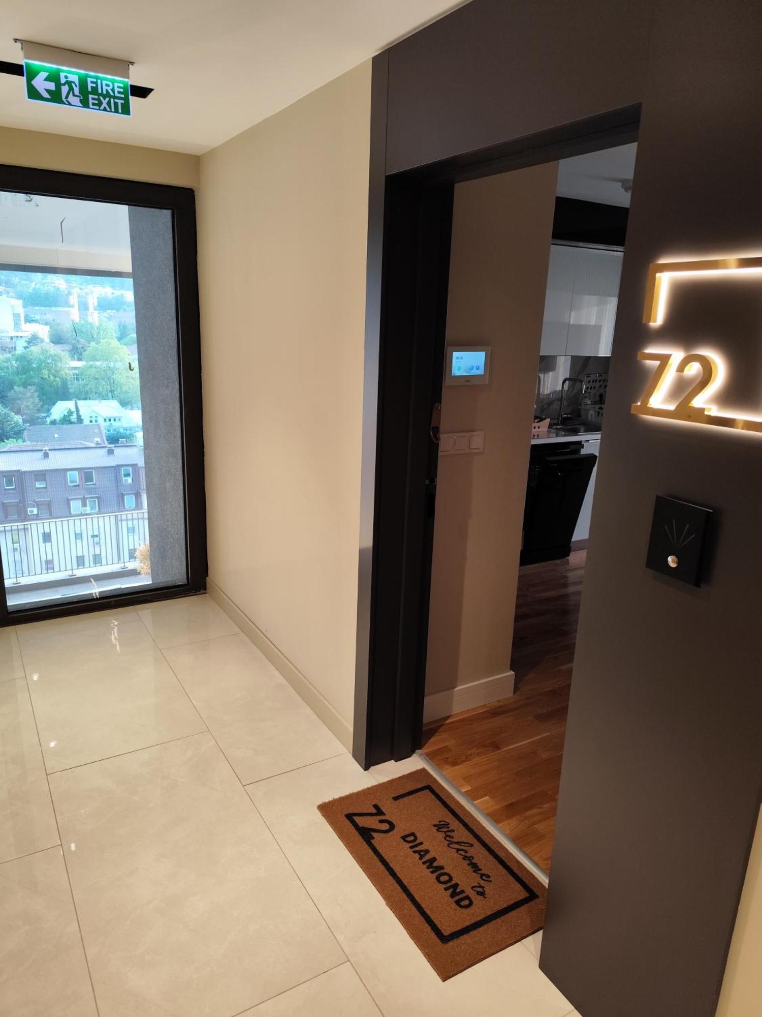 Diamond 72 Apartment , Skopje City - Center, Diamond Residences, Free Parking Екстер'єр фото